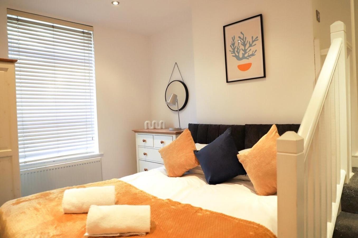 New- Modern 2Br Apt Wifi Sleep5 City Centre Sheffield Exterior photo