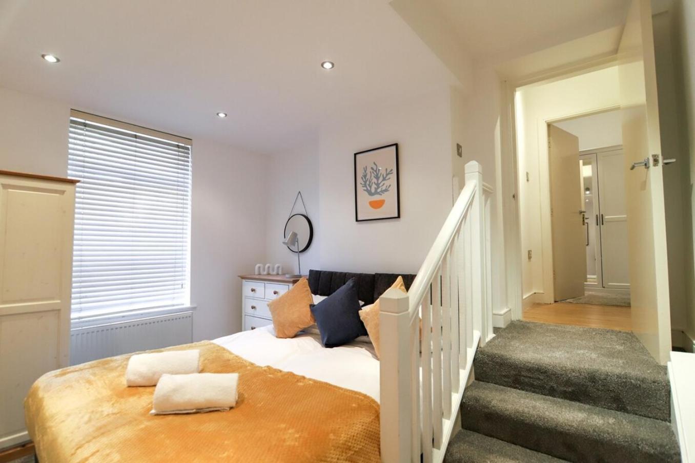 New- Modern 2Br Apt Wifi Sleep5 City Centre Sheffield Exterior photo