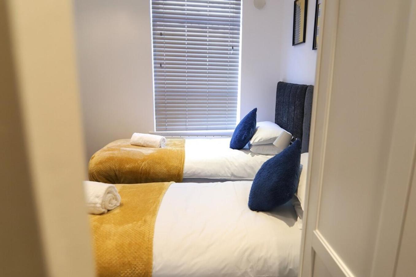 New- Modern 2Br Apt Wifi Sleep5 City Centre Sheffield Exterior photo