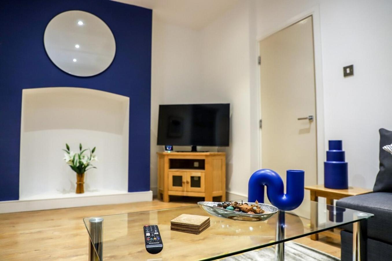 New- Modern 2Br Apt Wifi Sleep5 City Centre Sheffield Exterior photo